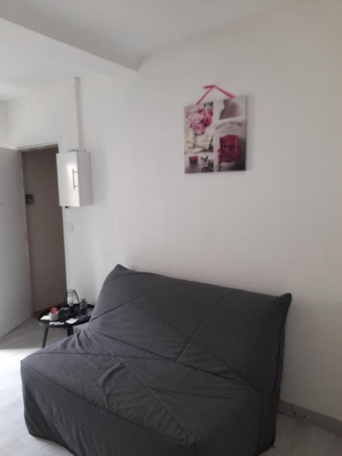 Promo Studio Wi-Fi A Courseulles-Sur-Mer Au 1Er Etage Exterior photo